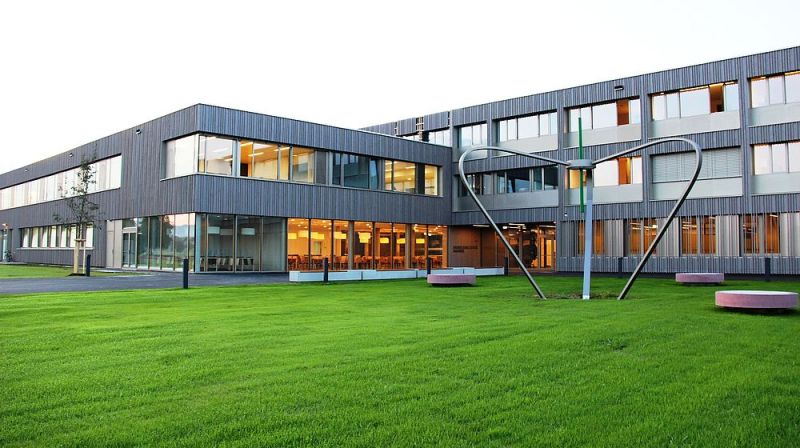 Schulgebäude des ABZ Hagenberg